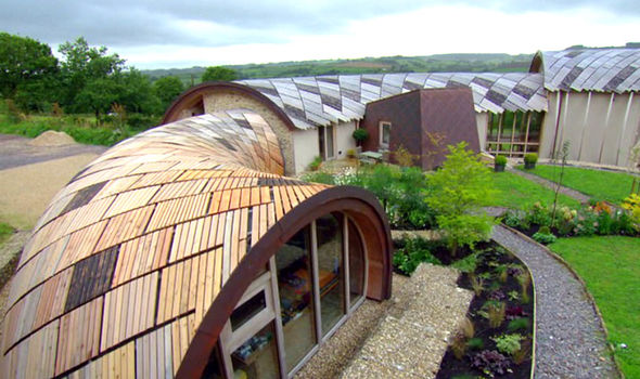 Grand-Designs-2017-snake-house-1092588 Grand-Designs-2017-snake-house-1092588